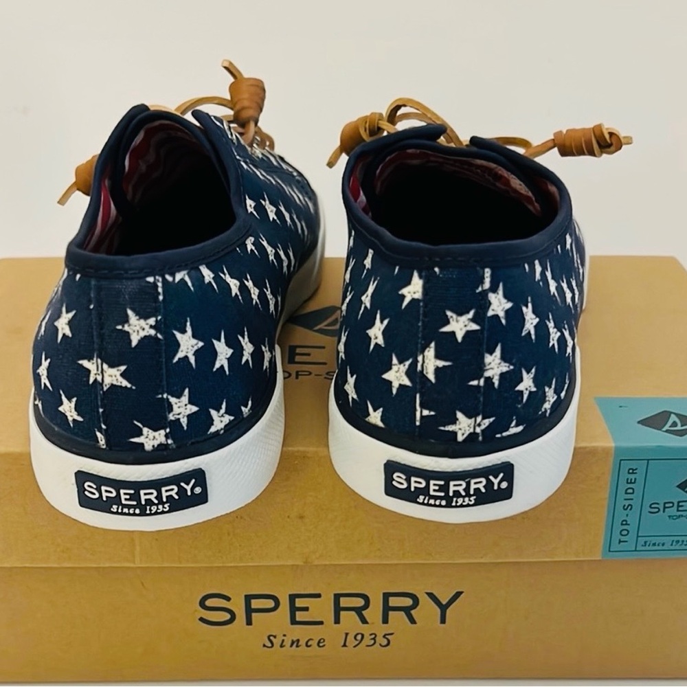 Sperry Navy Pier View Stars Print Canvas Sneakers with Tan Laces Size 7 1/2 - Picture 5 of 8